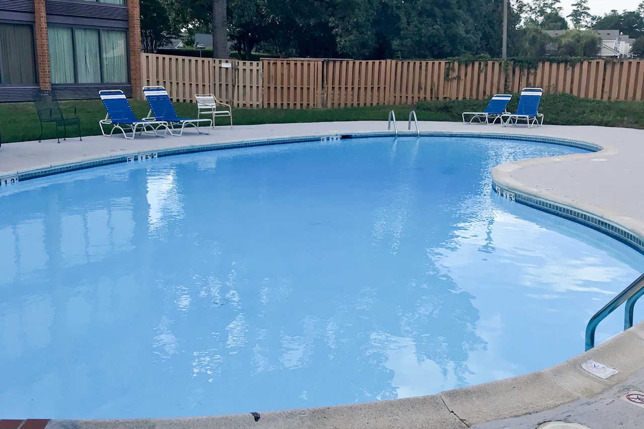 Days Hotel By Wyndham Williamsburg I-64 Экстерьер фото